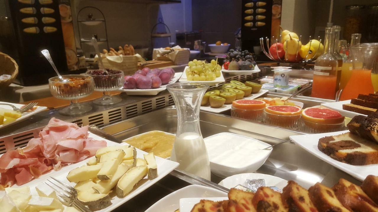 Logis Hotel - Restaurant Residence Les Cedres Villeneuve-les-Avignon Ngoại thất bức ảnh